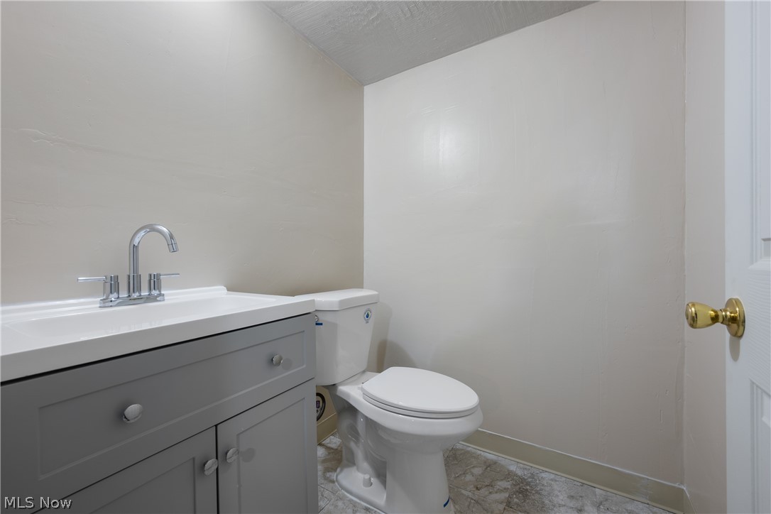 1167 Hilltop Drive Akron OH 44310