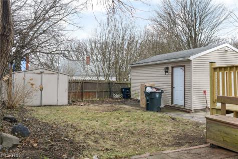 1167 Hilltop Drive Akron OH 44310