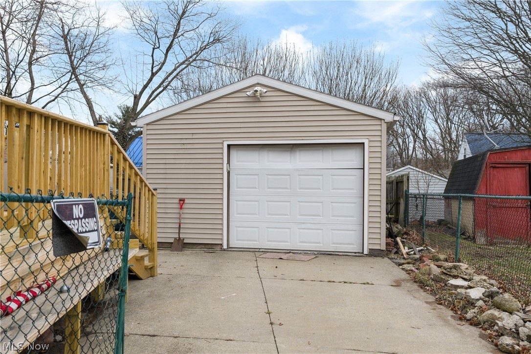 1167 Hilltop Drive Akron OH 44310