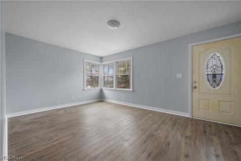 1167 Hilltop Drive Akron OH 44310