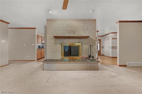 239 Forest Street Wellington OH 44090