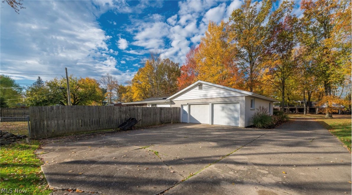 239 Forest Street Wellington OH 44090