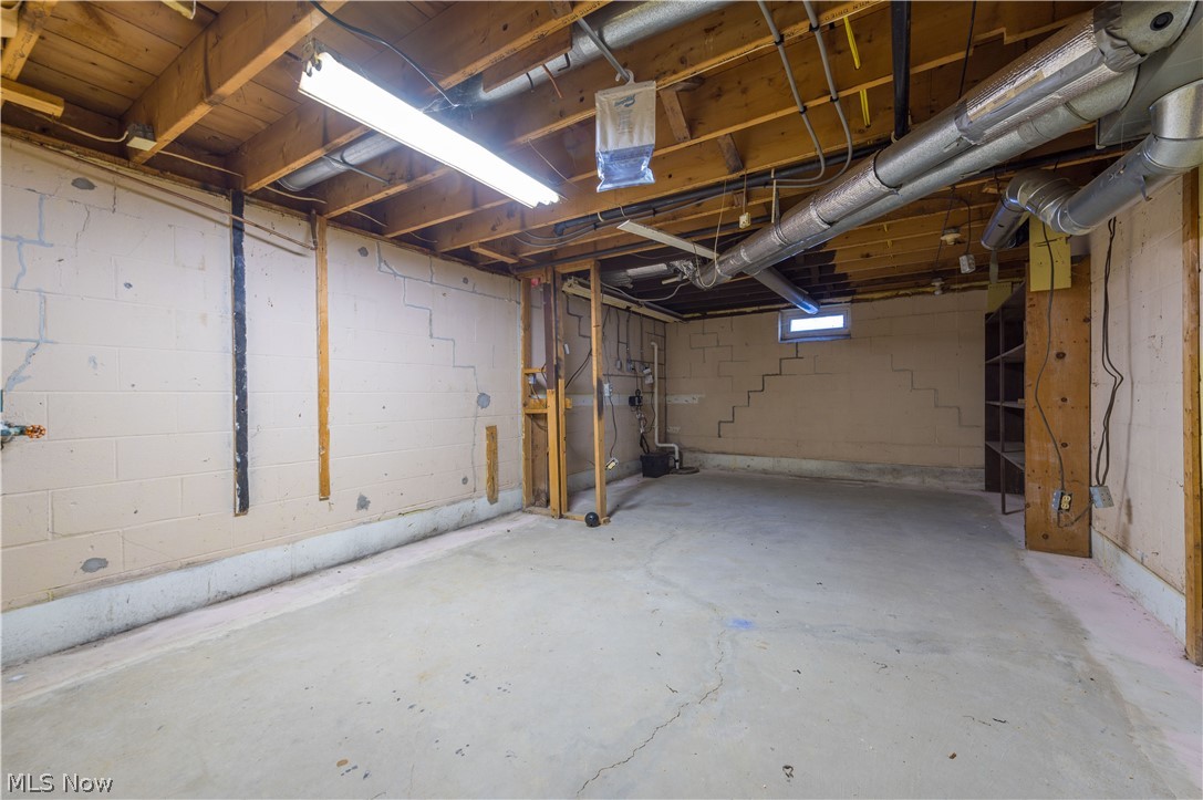 239 Forest Street Wellington OH 44090