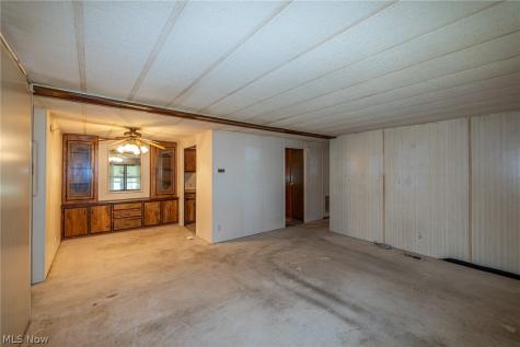 5 Michael Drive Olmsted Twp OH 44138