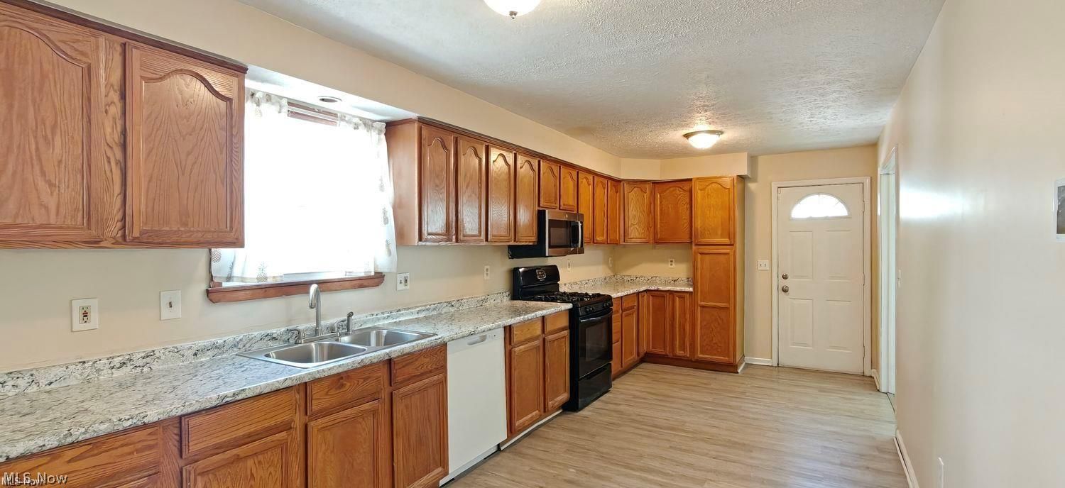 3871 W 21st Street Cleveland OH 44109