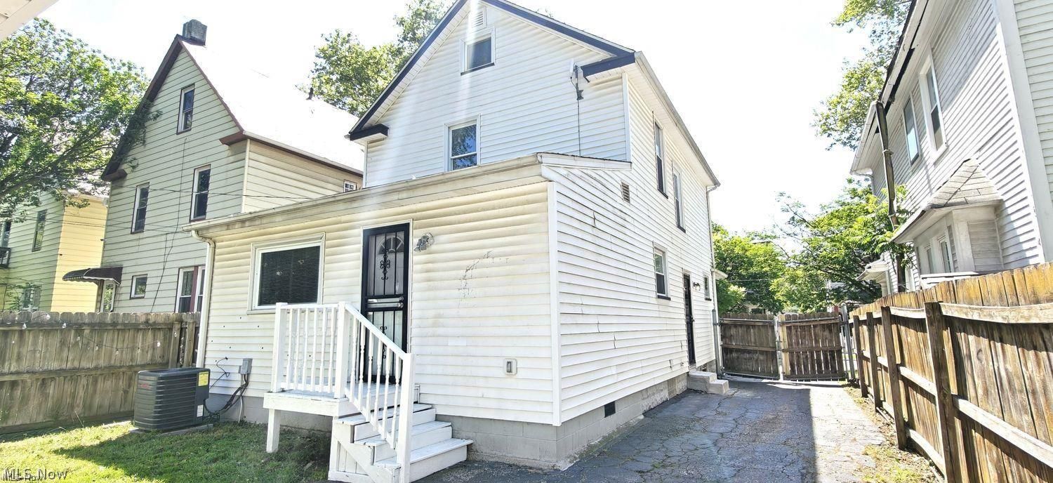 3871 W 21st Street Cleveland OH 44109