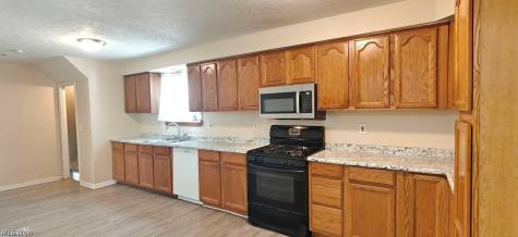 3871 W 21st Street Cleveland OH 44109