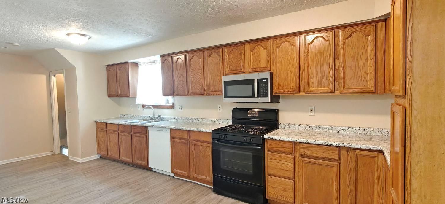 3871 W 21st Street Cleveland OH 44109