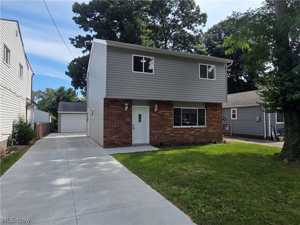 203 Paxton Road Eastlake OH 44095