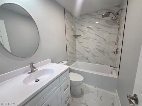203 Paxton Road Eastlake OH 44095
