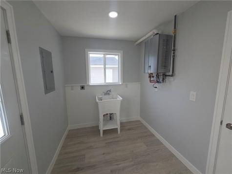 203 Paxton Road Eastlake OH 44095