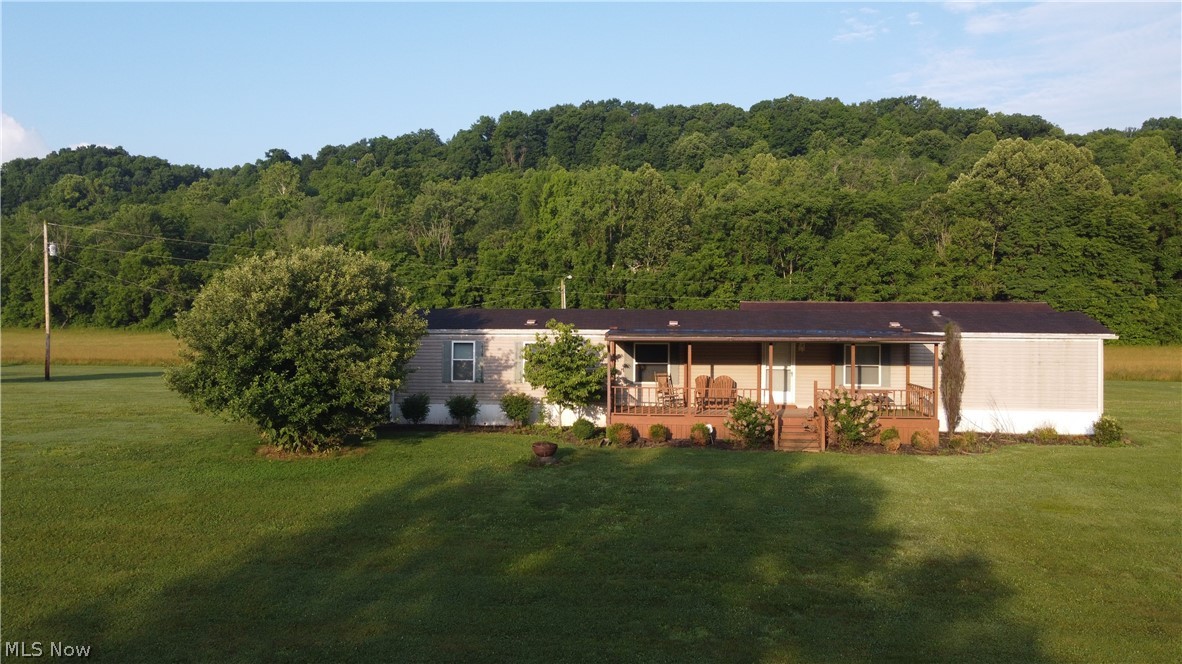 10635/10665 Old River Road Mcconnelsville OH 43756