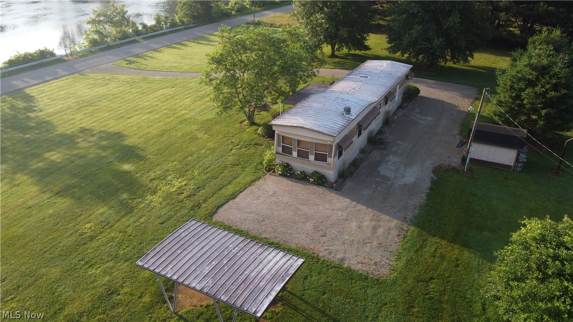 10635/10665 Old River Road Mcconnelsville OH 43756