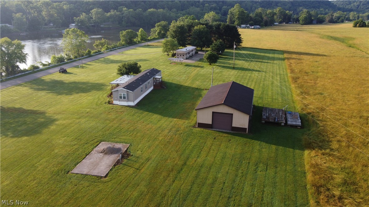 10635/10665 Old River Road Mcconnelsville OH 43756