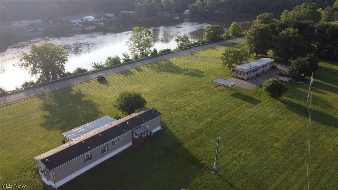10635/10665 Old River Road Mcconnelsville OH 43756
