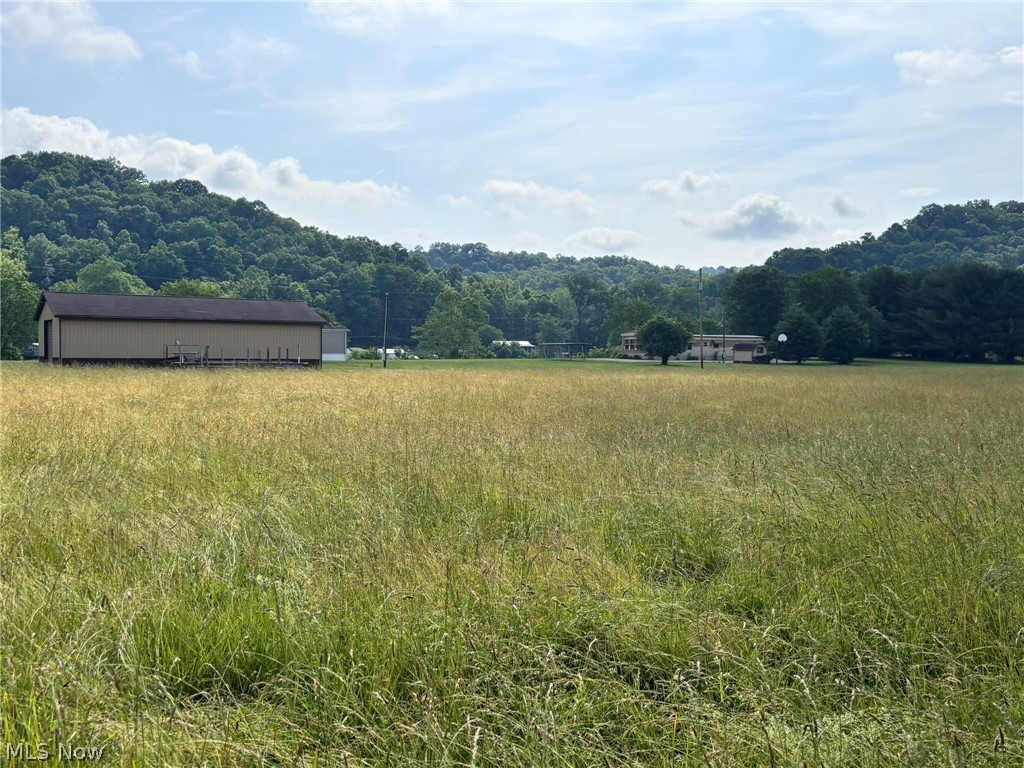 10635/10665 Old River Road Mcconnelsville OH 43756