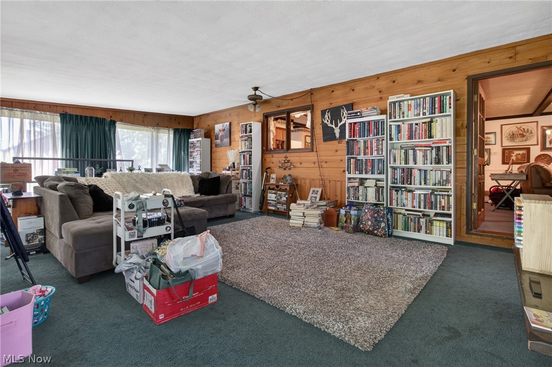 1031 Park Avenue Amherst OH 44001