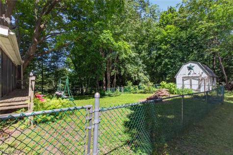 1031 Park Avenue Amherst OH 44001