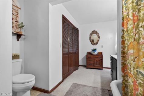 1031 Park Avenue Amherst OH 44001