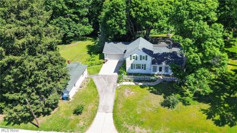 1031 Park Avenue Amherst OH 44001