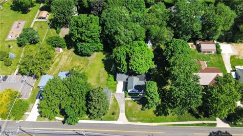 1031 Park Avenue Amherst OH 44001