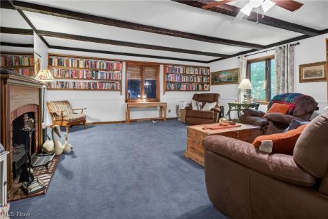 1031 Park Avenue Amherst OH 44001