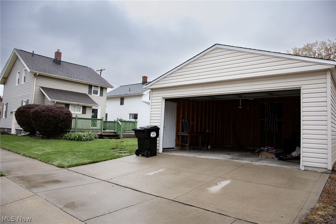 543 6th Street Fairport Harbor OH 44077