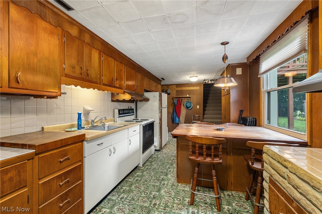 1807 Hanley Road W Mansfield OH 44904