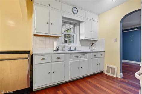 621 N Willow Street Kent OH 44240