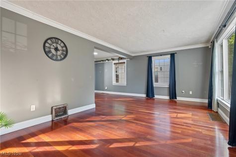 621 N Willow Street Kent OH 44240