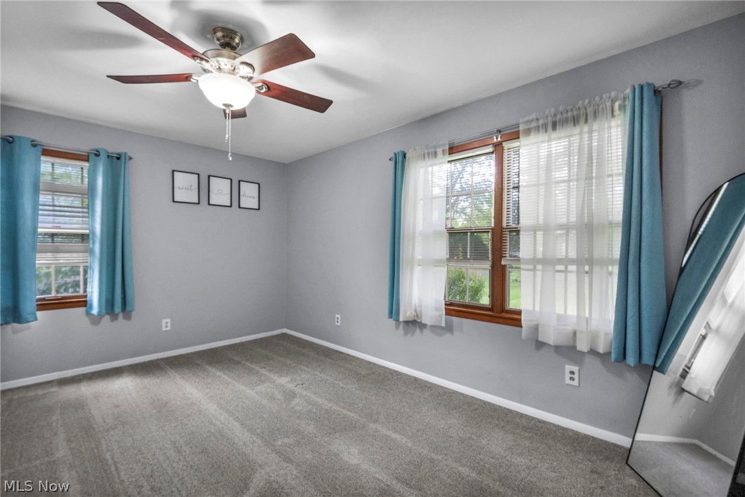 1725 Bathgate Avenue Madison OH 44057