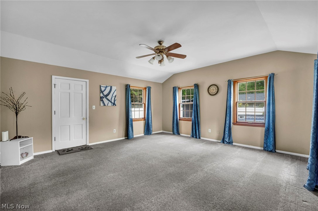 1725 Bathgate Avenue Madison OH 44057
