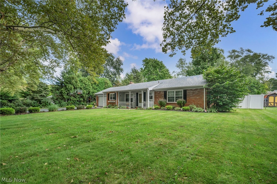 1725 Bathgate Avenue Madison OH 44057