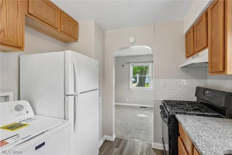 791 Eugene Street Akron OH 44306