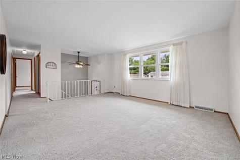 248 Washington Drive Northfield OH 44067