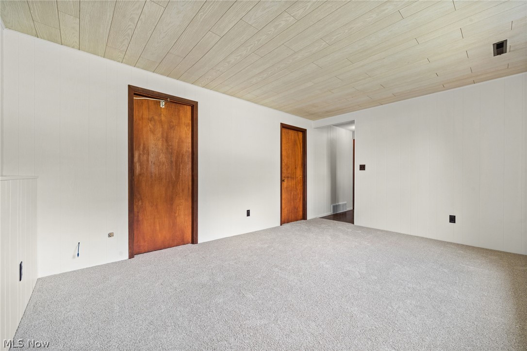248 Washington Drive Northfield OH 44067