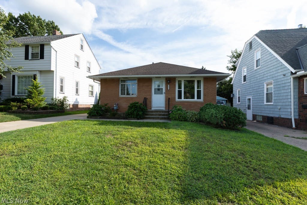 6311 Thornton Drive Parma OH 44129