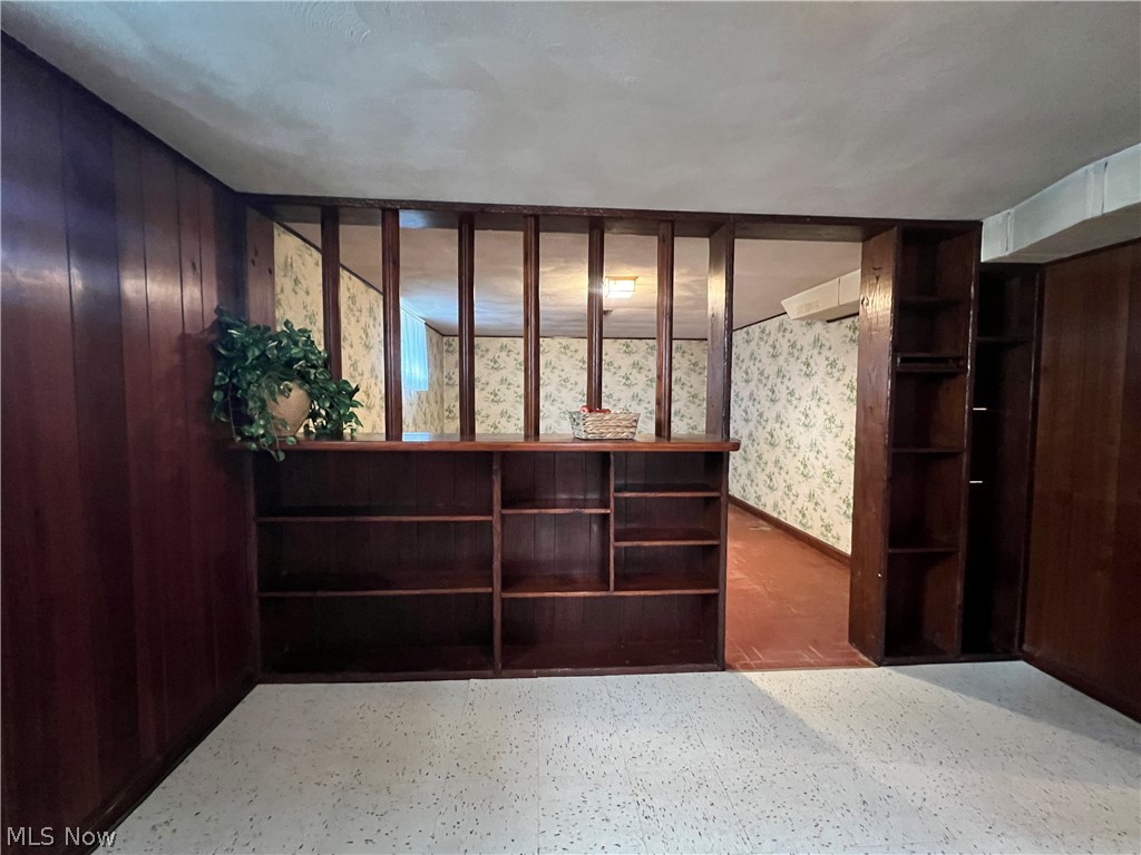 6311 Thornton Drive Parma OH 44129