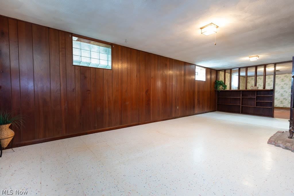 6311 Thornton Drive Parma OH 44129