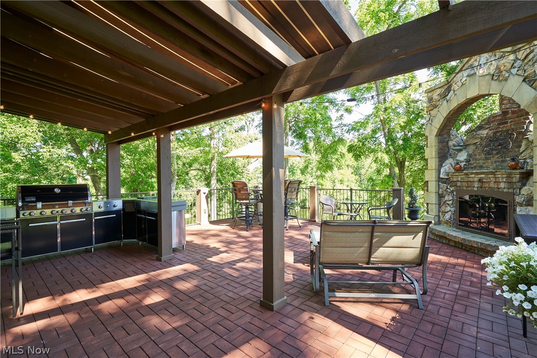 2793 Greenspire Lane Akron OH 44333