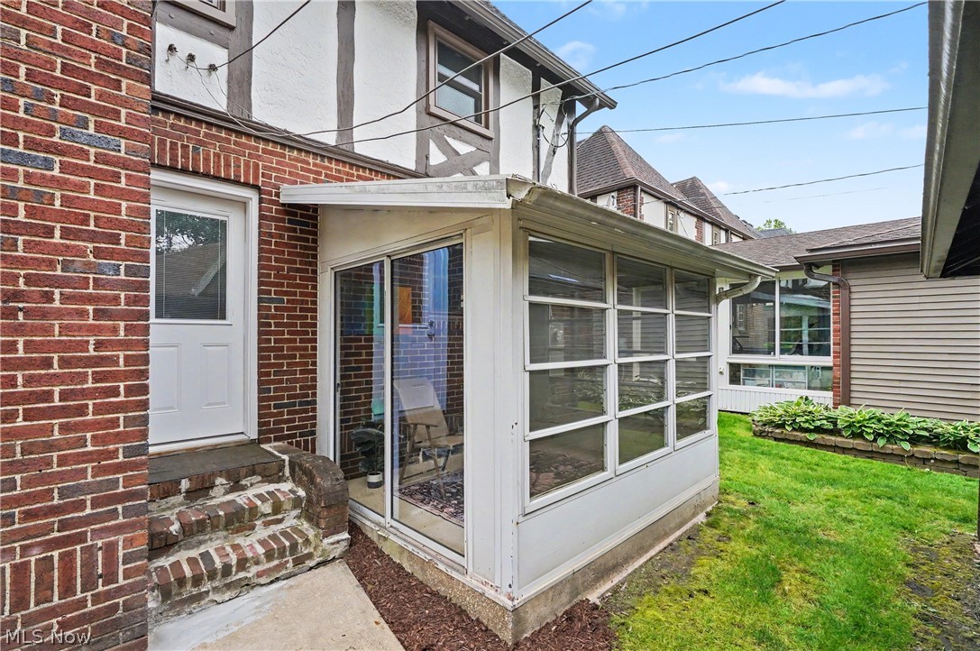 116 Melbourne Avenue Akron OH 44313