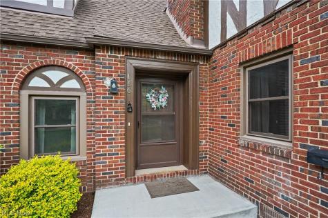 116 Melbourne Avenue Akron OH 44313