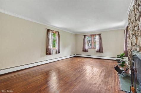 116 Melbourne Avenue Akron OH 44313