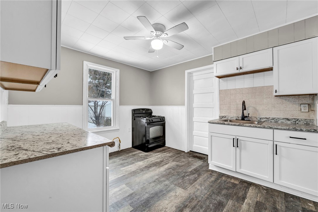 3147 W 92nd Street Cleveland OH 44102