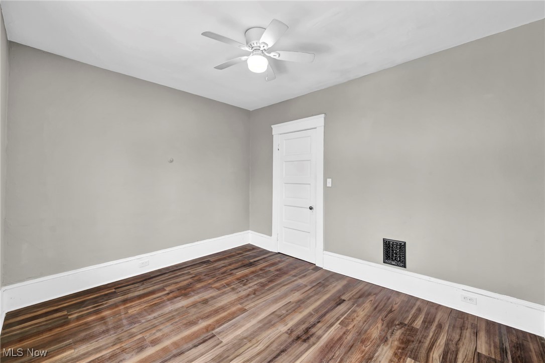3147 W 92nd Street Cleveland OH 44102