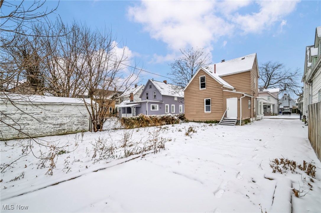 3147 W 92nd Street Cleveland OH 44102