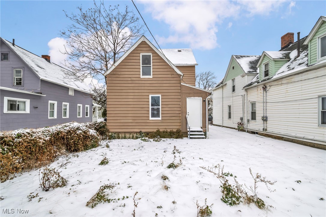 3147 W 92nd Street Cleveland OH 44102