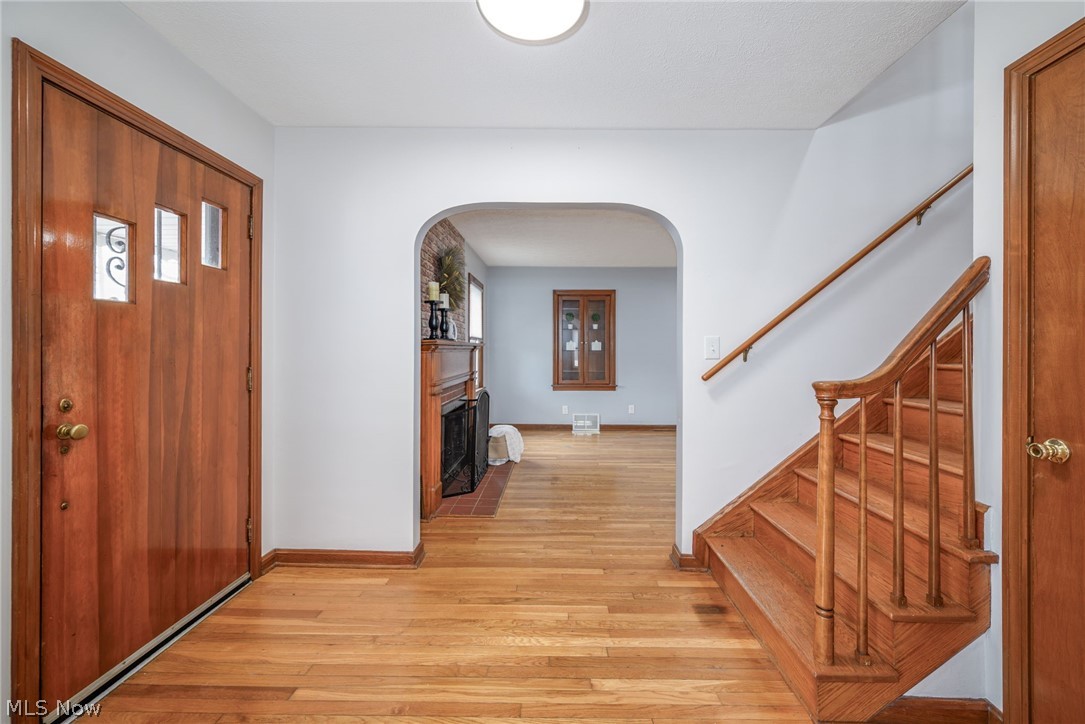 8157 State Route 43 Streetsboro OH 44241