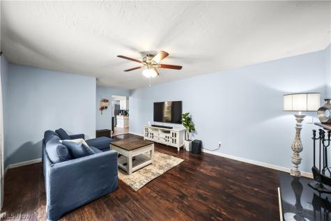 134 Hurd Road Aurora OH 44202