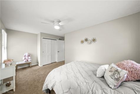 134 Hurd Road Aurora OH 44202
